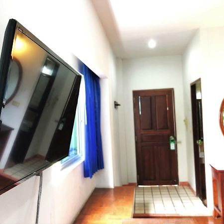 Sutus Court 2 Hotell Pattaya Exteriör bild